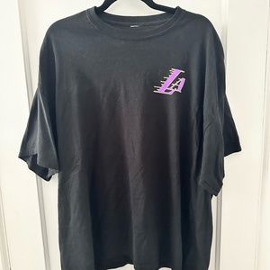 CLSC Men's XXL - Los Angeles Lakers Exclusive Tee - RARE
